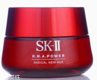 法令紋用什么護膚品？CPB精華液讓肌膚宛如少女