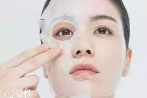 敷面膜為什么會有刺痛感？除了假貨還有這些原因