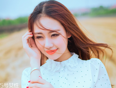 碧歐泉和倩碧還有蘭芝哪個(gè)好用？看肌膚挑選