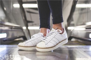 運動鞋鞋墊哪里買？賣鞋子的地方都有賣