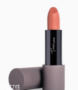 2018情人節(jié)抹什么口紅？吻完還存在的持久口紅