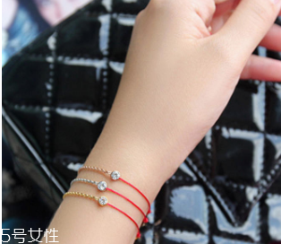 2018情人節(jié)戴什么東西好看？用精巧飾品讓他向你靠近