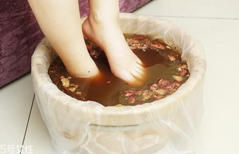 肉桂可以泡腳嗎 尤其適合冬季 肉桂可以泡腳嗎 尤其適合冬季