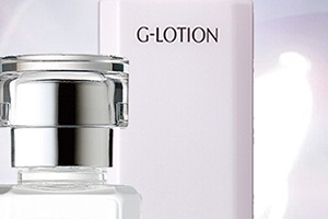 爽膚水要用化妝棉嗎？用手涂爽膚水vs化妝棉