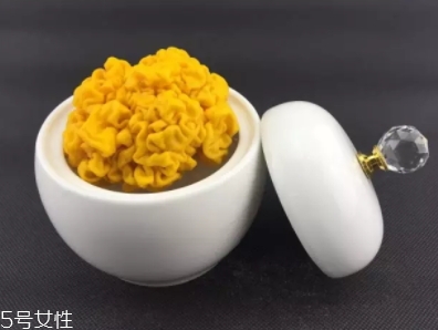 金耳多少錢一斤？價格居然幾百元不等