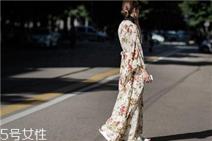 春天穿什么裙子好看？爭(zhēng)奇斗艷全靠它