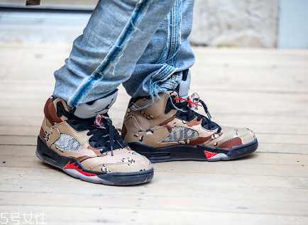 運動鞋什么顏色最百搭？基礎(chǔ)款必須人手一雙