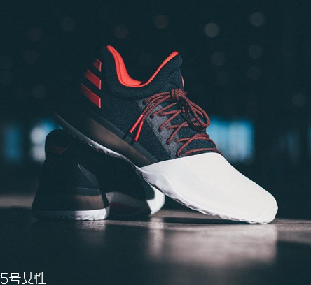 運動鞋225是多少碼？再也不用擔(dān)心選錯尺碼