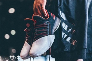 運動鞋225是多少碼？再也不用擔(dān)心選錯尺碼