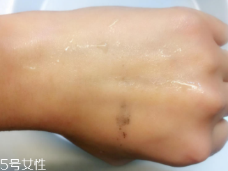 Attenir艾天然卸妝油好用嗎？打敗植村秀的卸妝冠軍