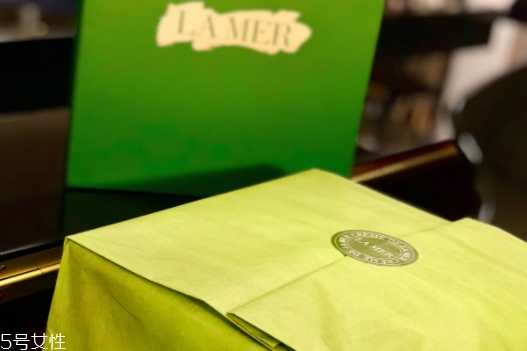 lamer海藍(lán)之謎和pola哪個好？