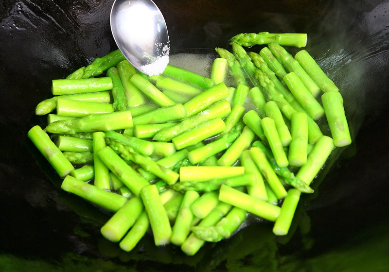 青菜怎么炒好吃又不變色 5種炒法好看又好吃 青菜怎么炒好吃又不變色 5種炒法好看又好吃