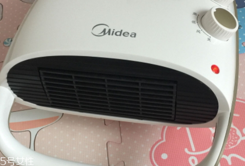 美的用暖風機怎么用 使用方法