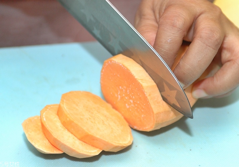 家用烤箱烤紅薯怎么烤 烤箱烤紅薯小技巧