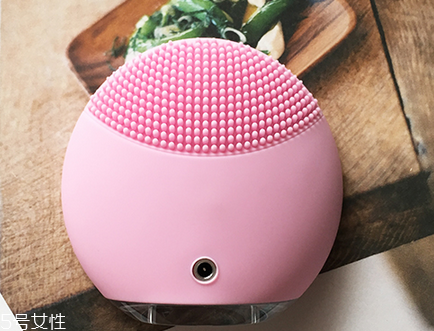 luna洗臉儀怎么選顏色？洗臉清潔神器