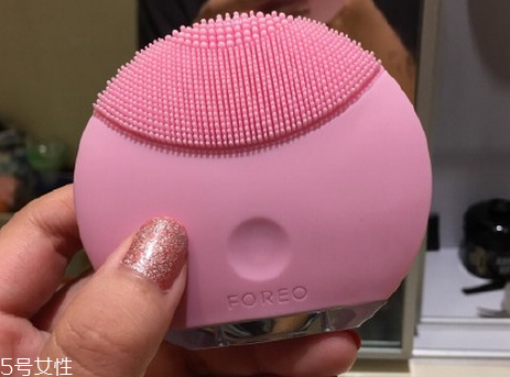 潔面儀有用嗎？深層清潔就靠它