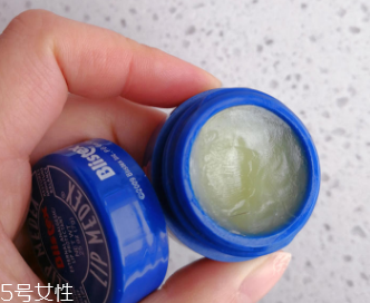 碧唇小藍(lán)罐怎么樣？滋潤(rùn)效果超好