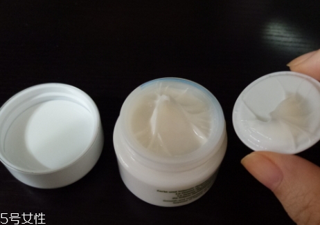 lamer海藍(lán)之謎乳霜怎么用？比海藍(lán)之謎面霜更清透