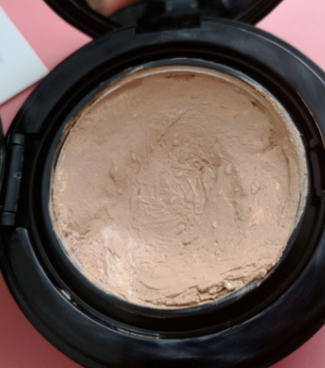 Luna露娜氣墊遮瑕怎么樣？遮瑕效果不錯(cuò)