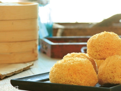 丑耳的功效與作用 營養(yǎng)價(jià)值是銀耳的幾倍 丑耳的功效與作用 營養(yǎng)價(jià)值是銀耳的幾倍