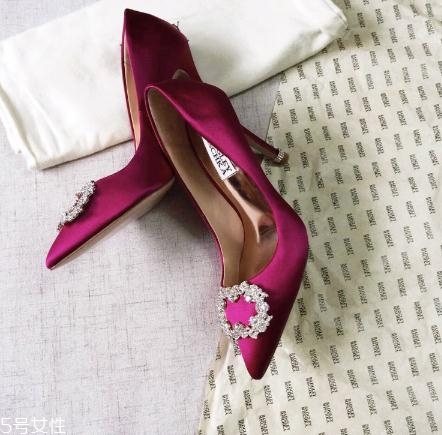 badgley mischka是奢侈品嗎？做最美最閃耀的新娘