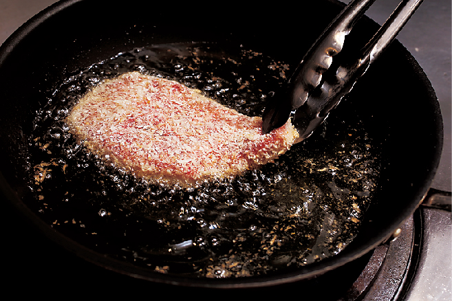 煎炸怎么做 酥炸牛排這樣做 煎炸怎么做 酥炸牛排這樣做