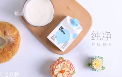 airsnow輕愛酸奶好喝嗎？新希望多種口味任你選擇