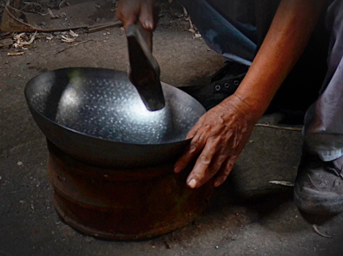 章丘鐵鍋哪個牌子好？舌尖3同款章丘鐵鍋