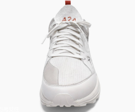 brandblack與424聯(lián)名老爹鞋怎么樣？當(dāng)下最受矚目的鞋型