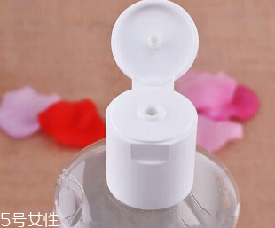 雅漾卸妝水敏感肌能用嗎？敏感肌慎用