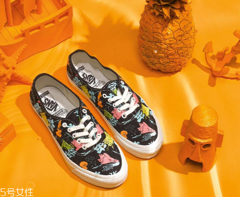 vans與海綿寶寶2018聯(lián)名系列多少錢_在哪買？