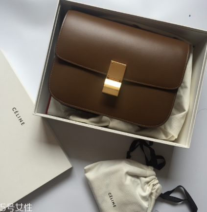 celine和fendi哪個好？經(jīng)典奢侈品牌的對決