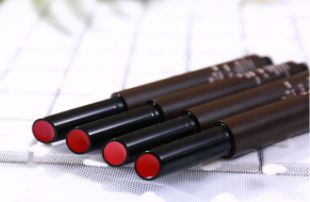 得鮮口紅哪個顏色最火？04號自然裸粉色