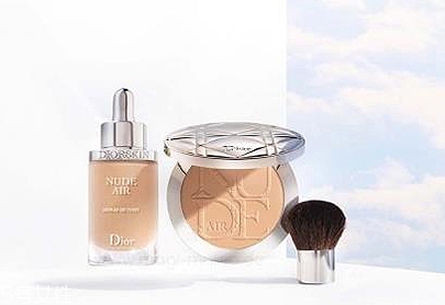 dior迪奧和阿瑪尼粉餅?zāi)膫€好？