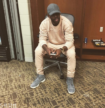 運(yùn)動鞋不透氣怎么辦？購買需謹(jǐn)慎