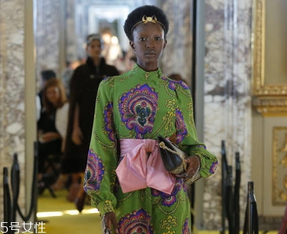 dior迪奧和gucci古馳哪個(gè)好？哪個(gè)檔次高？