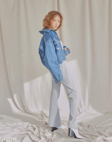 牛仔上衣配什么褲子好看？這個(gè)春天酷到爆