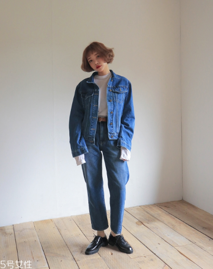 牛仔上衣配什么褲子好看？這個(gè)春天酷到爆