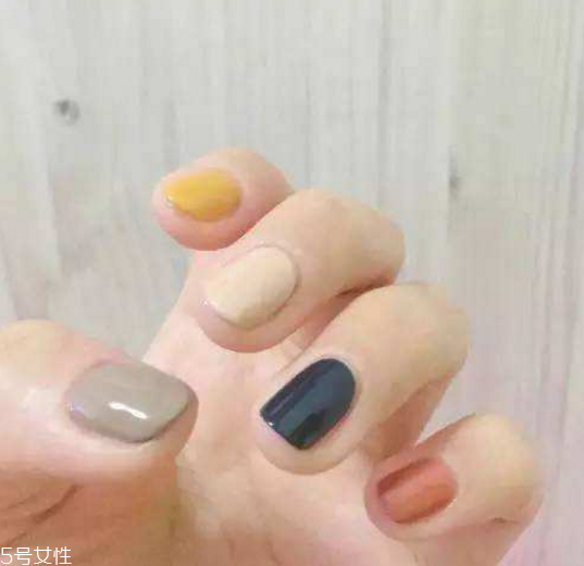 好看的紅色系美甲推薦 貓眼美甲 好看的紅色系美甲推薦 貓眼美甲