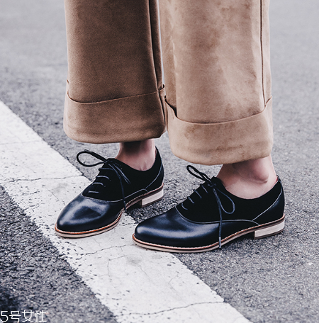 2022流行什么平底鞋？千萬不能錯(cuò)過的流行爆款