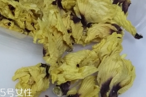 秋葵花怎樣曬干？自然風(fēng)干最佳