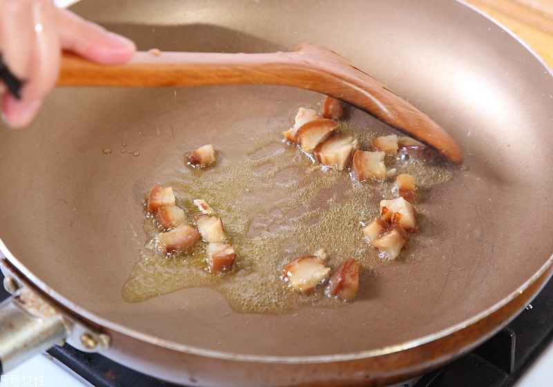 干煸是什么意思 干煸料理怎么做 干煸是什么意思 干煸料理怎么做