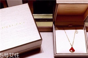 寶格麗項(xiàng)鏈可以刻字嗎？再塑奢華經(jīng)典