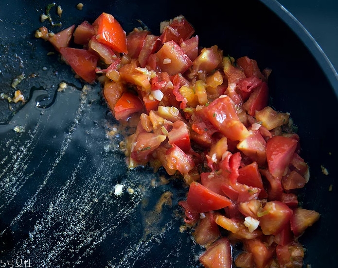 番茄炒蛋的做法與步驟 Q彈滑口技巧 番茄炒蛋的做法與步驟 Q彈滑口技巧