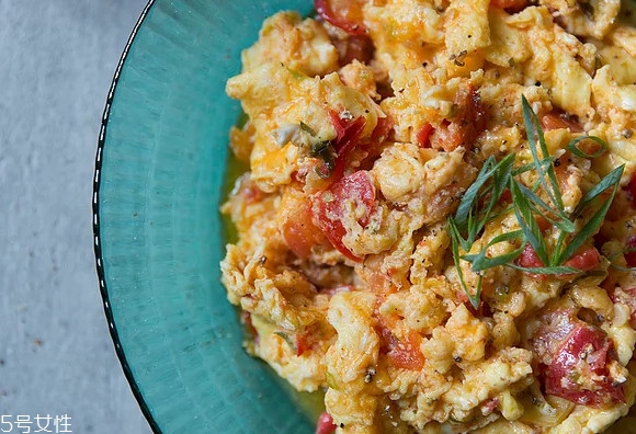 番茄炒蛋的做法與步驟 Q彈滑口技巧 番茄炒蛋的做法與步驟 Q彈滑口技巧