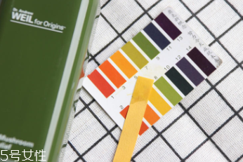 悅木之源和伊麗莎白雅頓哪個好？兩款精華大比拼