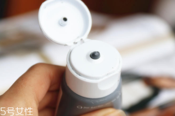 悅木之源和朵梵哪個(gè)好？同屬雅詩蘭黛集團(tuán)不分伯仲