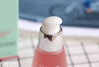 悅木之源和朵梵哪個(gè)好？同屬雅詩蘭黛集團(tuán)不分伯仲