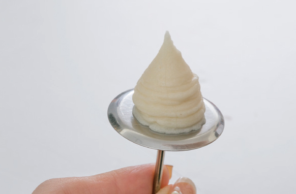 韓式裱花教學(xué) 韓式裱花基礎(chǔ)擠花動作 韓式裱花教學(xué) 韓式裱花基礎(chǔ)擠花動作