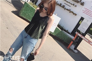 牛仔褲有味道有毒嗎？少量異味是正常現(xiàn)象